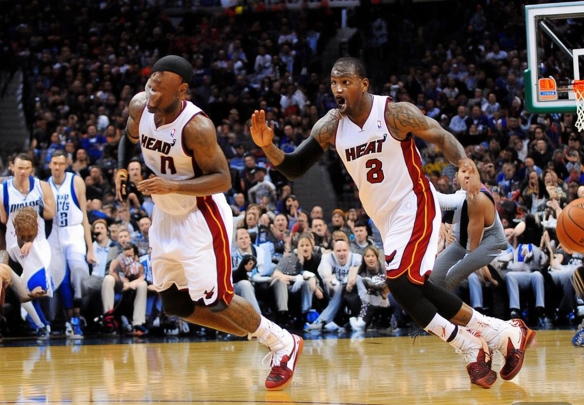 2011圣诞大战：热火三巨头VS小牛巅峰对决经典回顾(图3)